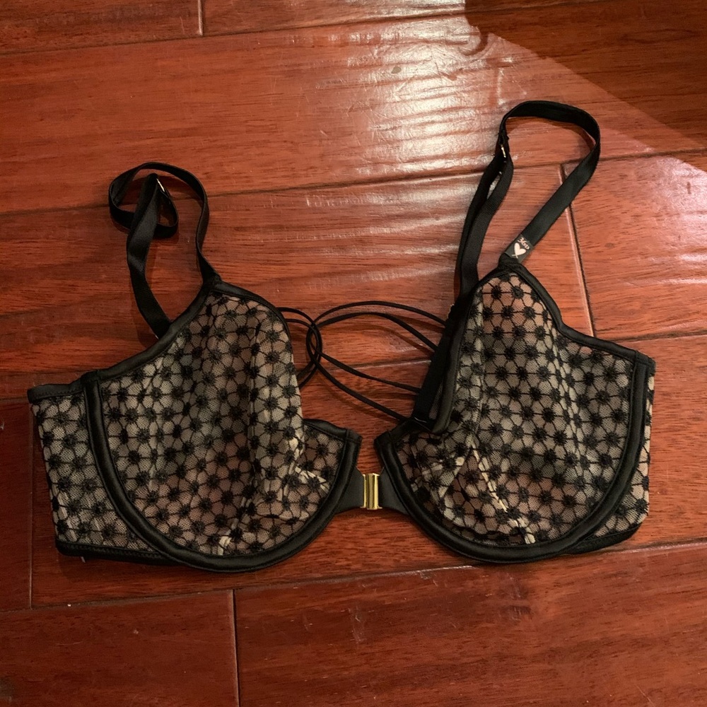 Victoria secret bra